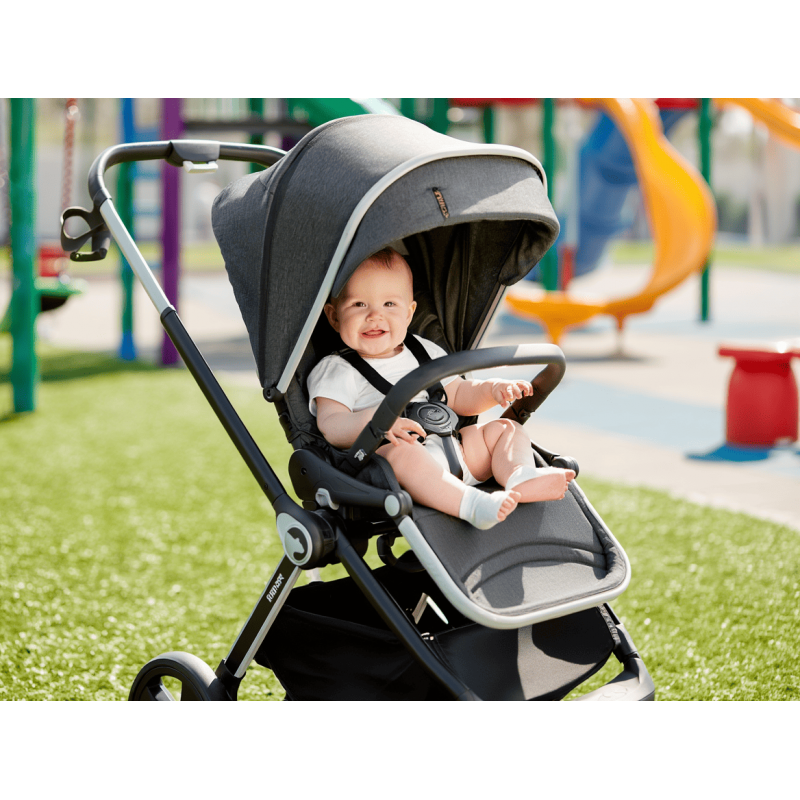Isbjorn Kidnort - Passeggino Reversibile Black